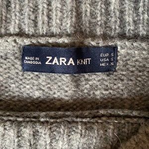 Zara Knit Gray Off the Shoulder Sweater